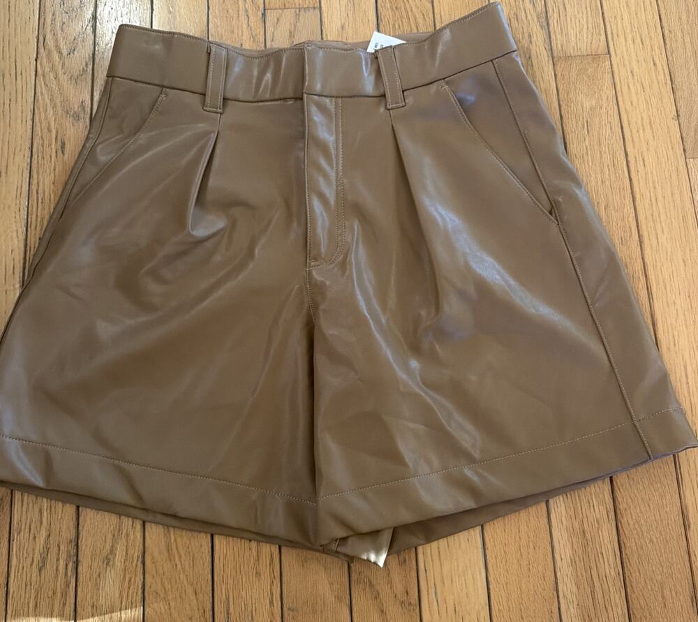 ABERCROMBIE & FITCH Vegan Leather Shorts High Rise Stretch Camel Brown Tan M